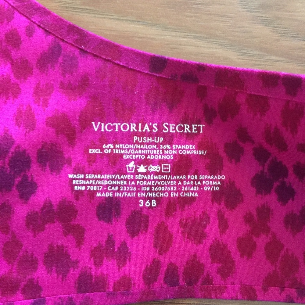 Victoria Secret Bra - Picture 3 of 3